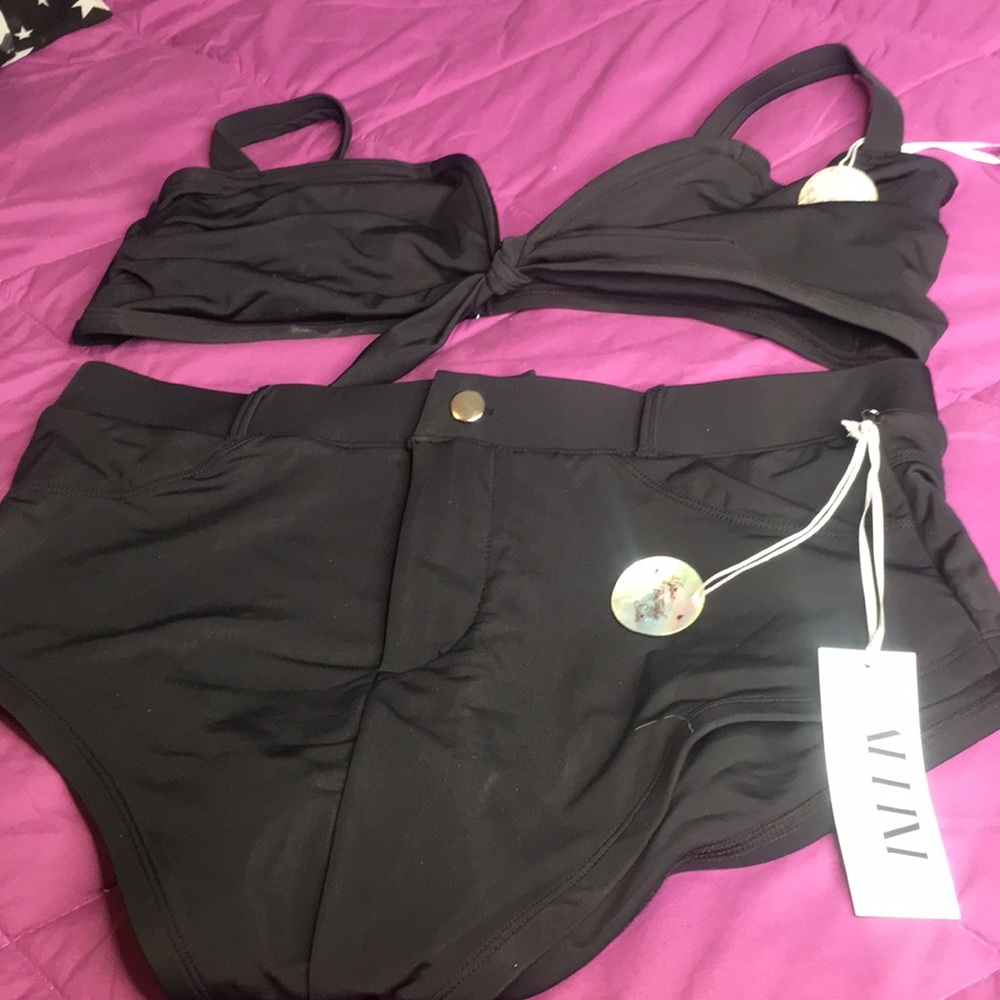 Black plus size bikini